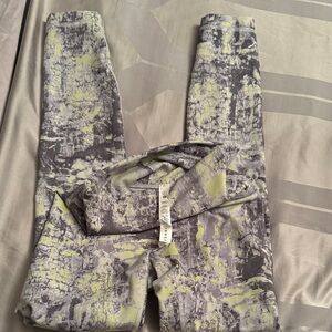 Lululemon Athletica Gray and Yellow Patterned Leggings